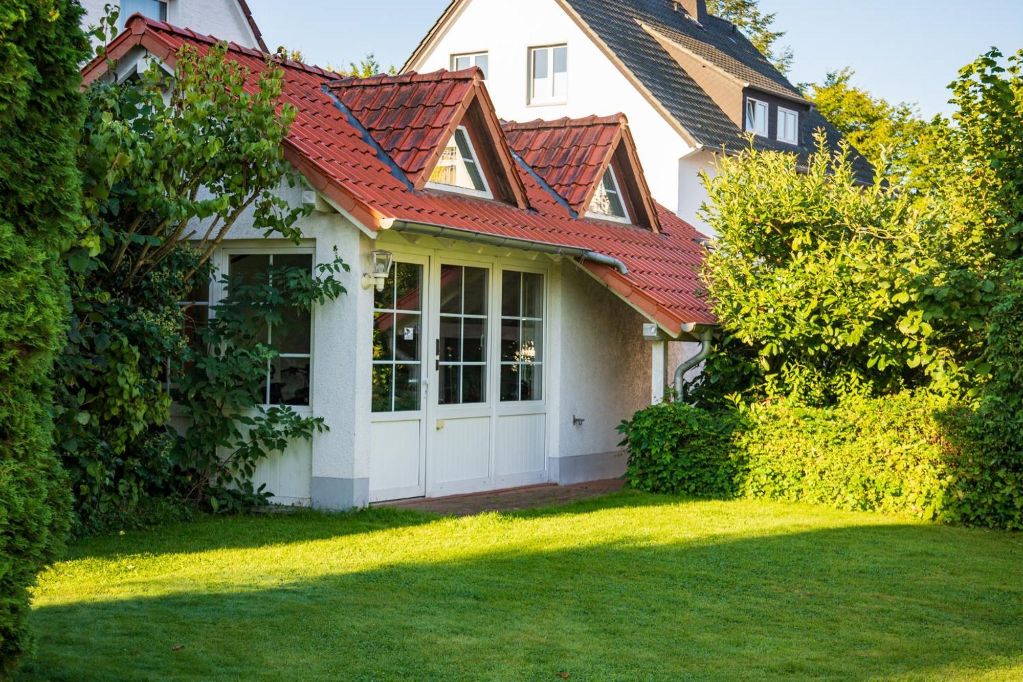 Hotel Lammerts Horn-Bad Meinberg Exteriör bild